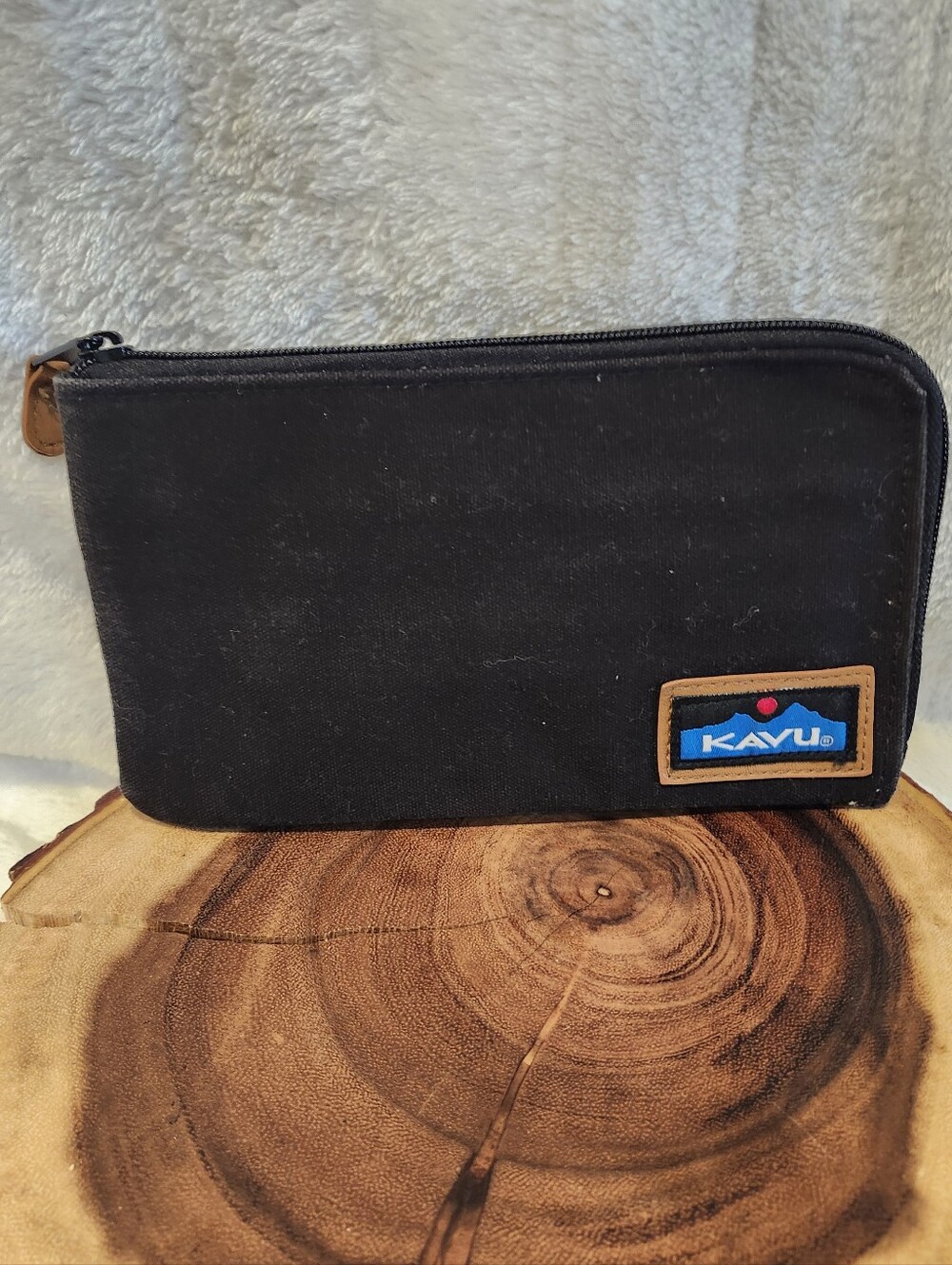 Kavu Black Canvas Wristlet Pouch with Tan Accent